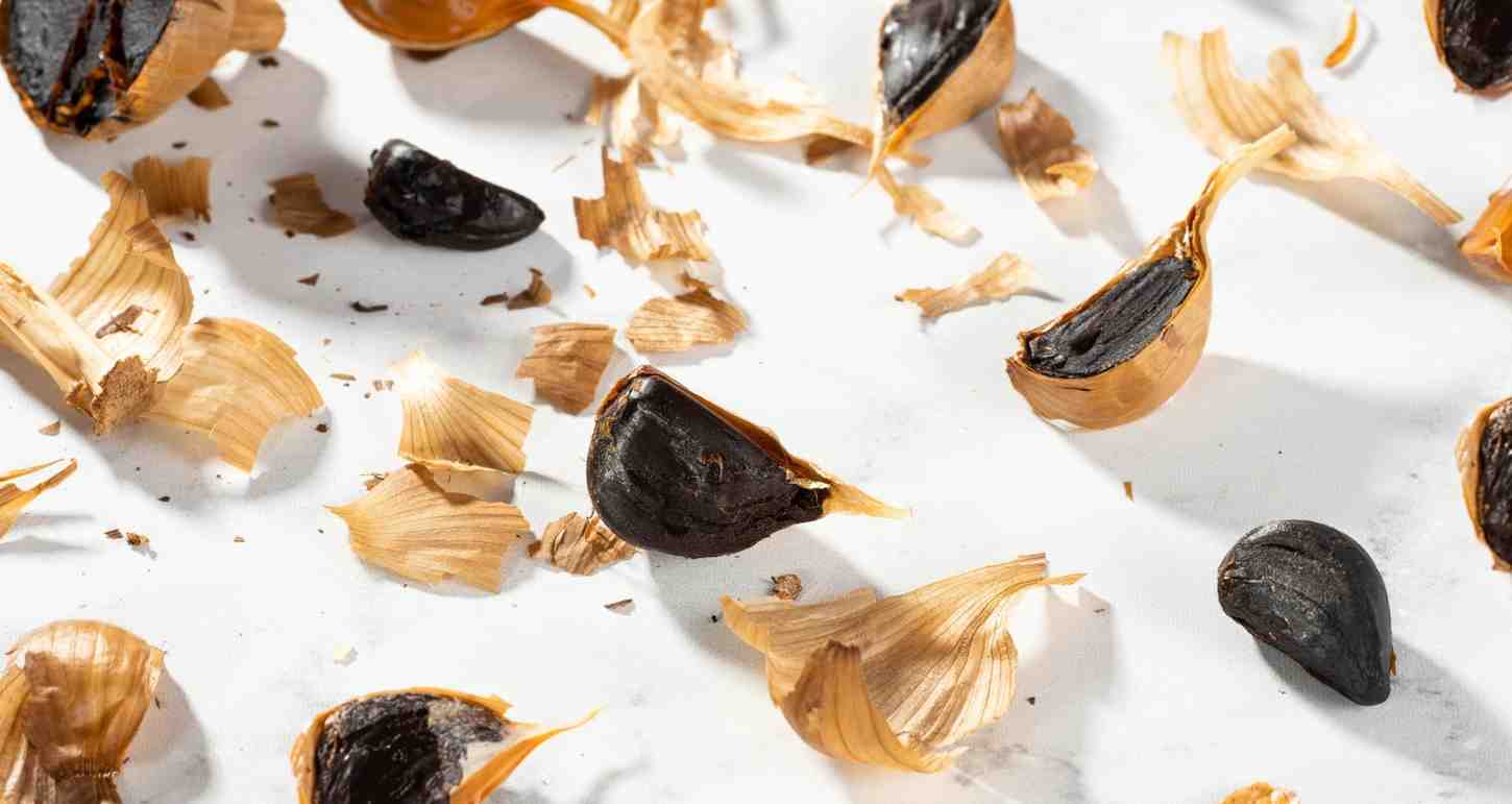 سیر سیاه فرآوری شده دکتر بیز با ماندگاری بالا و نگهداری آسان