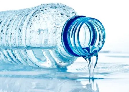 تصویر 1 از آب معدنی یک و نیم لیتری ویژه مصرف خانواده