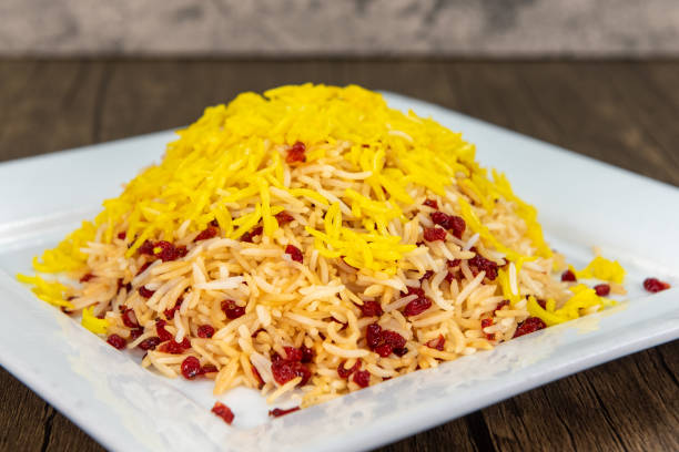 تصویر 2 از برنج عنبربو بومی ارزشمند مناسب ذائقه سنتی