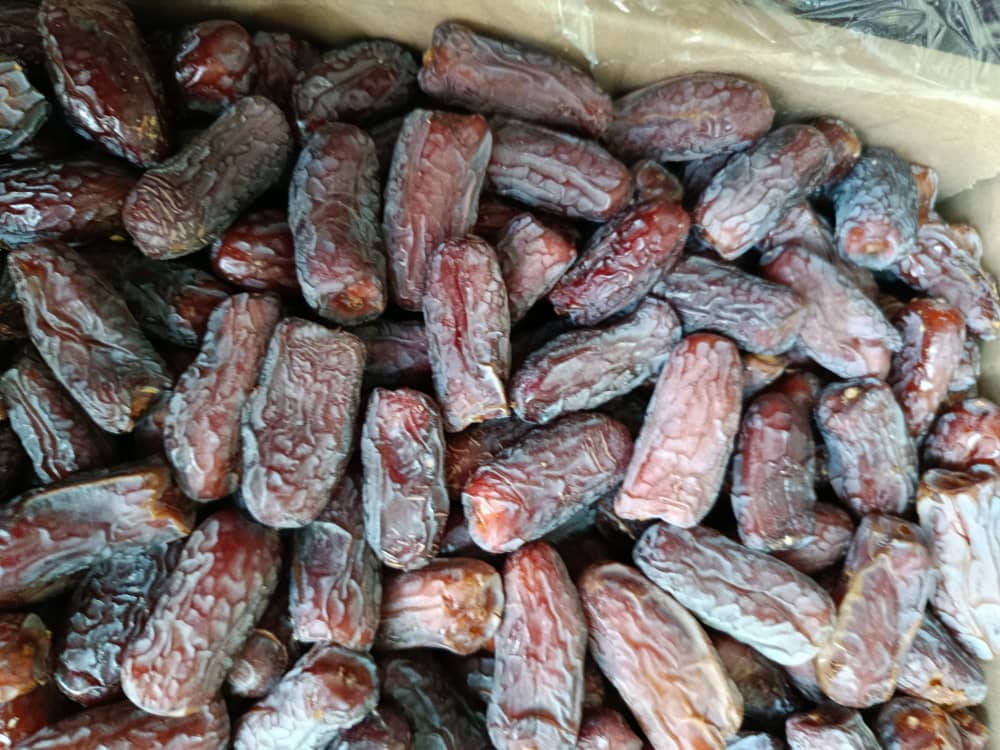تصویر 3 از خرما پیارم فله با طعم اصیل و منحصر به فرد