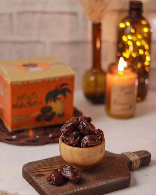 خرما کبکاب ناطول با رنگ طبیعی و جذاب