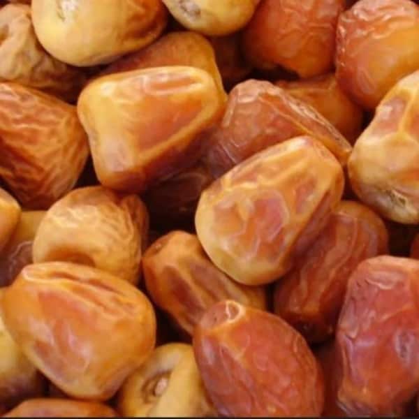 تصویر 2 از خرمای زاهدی مناسب هدیه و پذیرایی