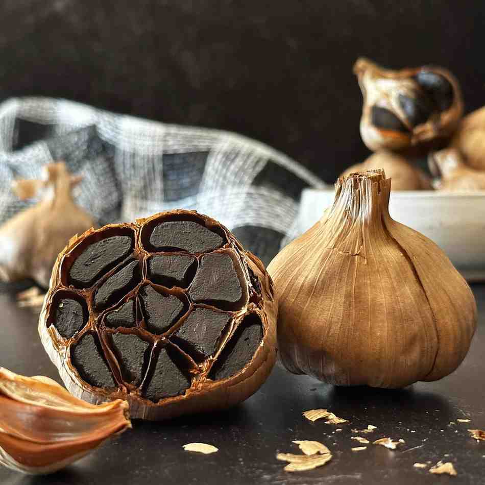 تصویر 3 از سیر سیاه ناب فرآیند تخمیر طولانی استاندارد سازی شده