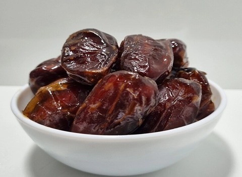 تصویر 3 از خرما کبکاب ایرانی درجه یک با طعمی گرم و دل انگیز
