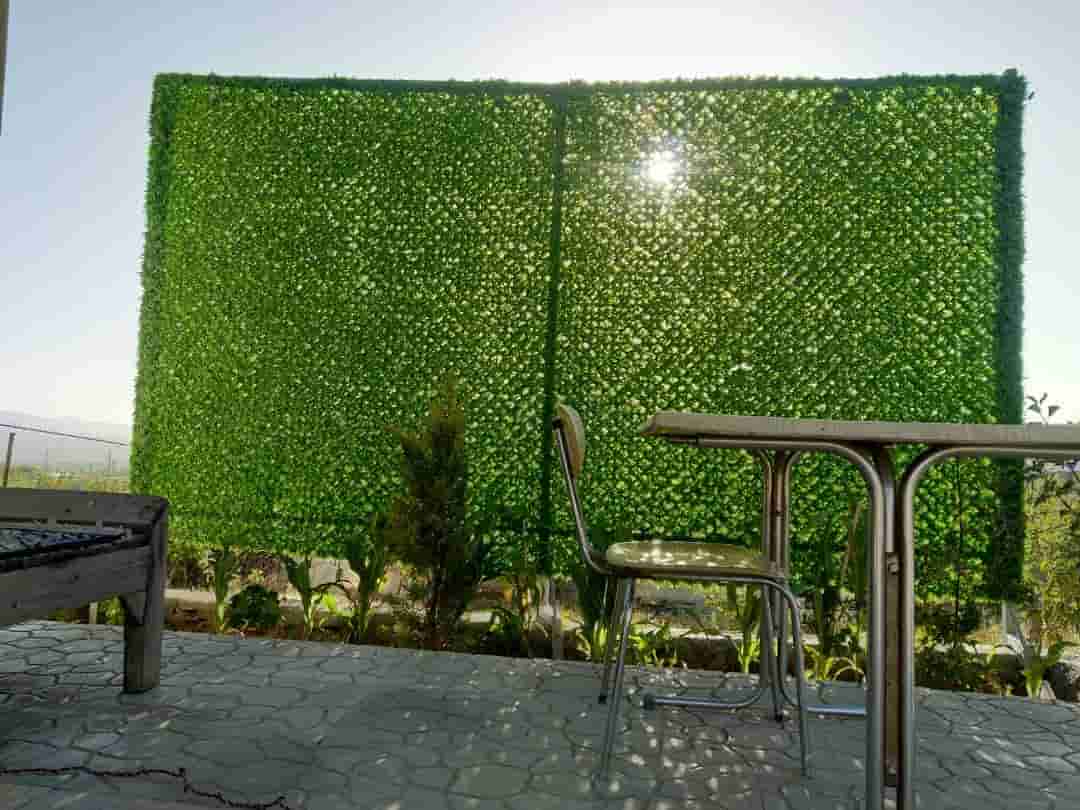 تصویر 1 از فنس چمنی مقاوم در برابر نور خورشید و شرایط جوی