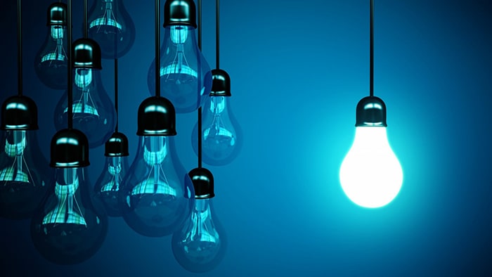 تصویر 4 از لامپ صنعتی تولید شده برای کارگاه های بزرگ