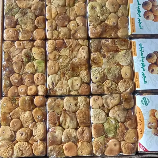 تصویر 4 از انجیر مرطوب استهبان با طعم شیرین و بافت نرم و عطر طبیعی