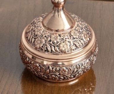 تصویر 1 از قندان مسی طرح دار مناسب پذیرایی و دکوراسیون سنتی
