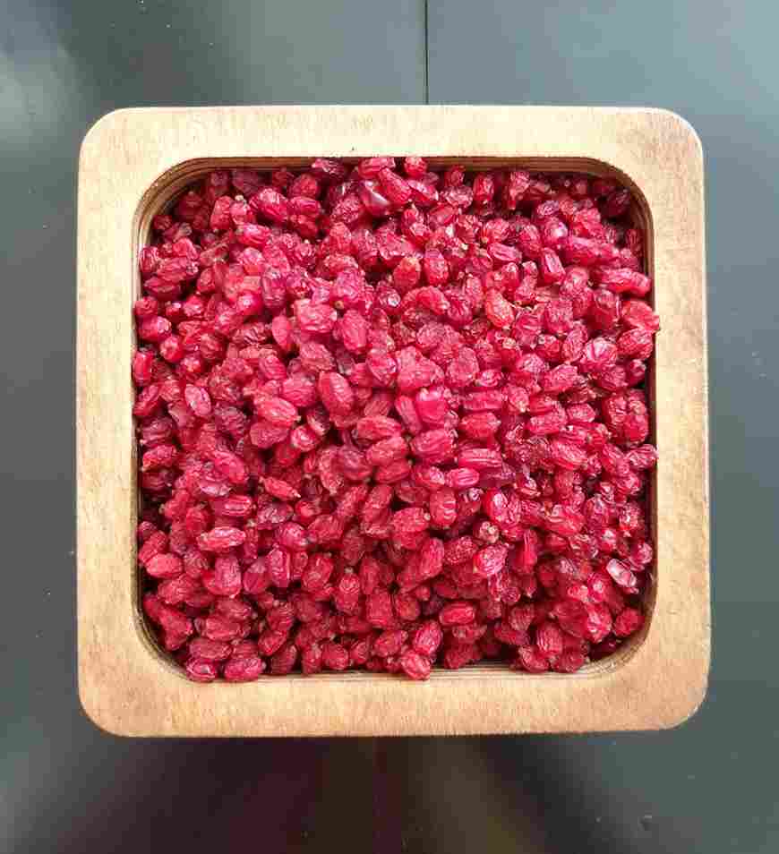 تصویر 1 از زرشک قائنات مشهد با رنگ طبیعی و درخشان