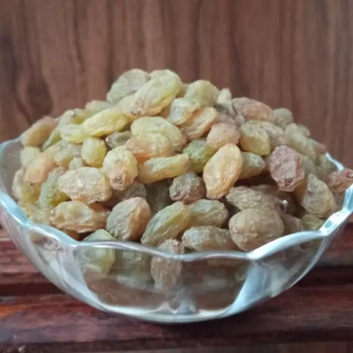 تصویر 4 از کشمش سبز اراک خوش رنگ تهیه شده از انگور تازه