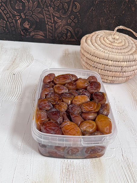 تصویر 2 از خرما رطب مرغوب مناطق گرمسیر ایران با بافت بسیار لطیف
