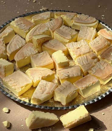 بستنی خشک حصیری تهیه شده از شیر تازه