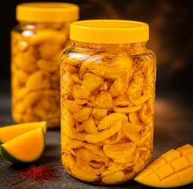 تصویر 3 از ترشی انبه ویژه با طعم اصیل و خوش خوراک