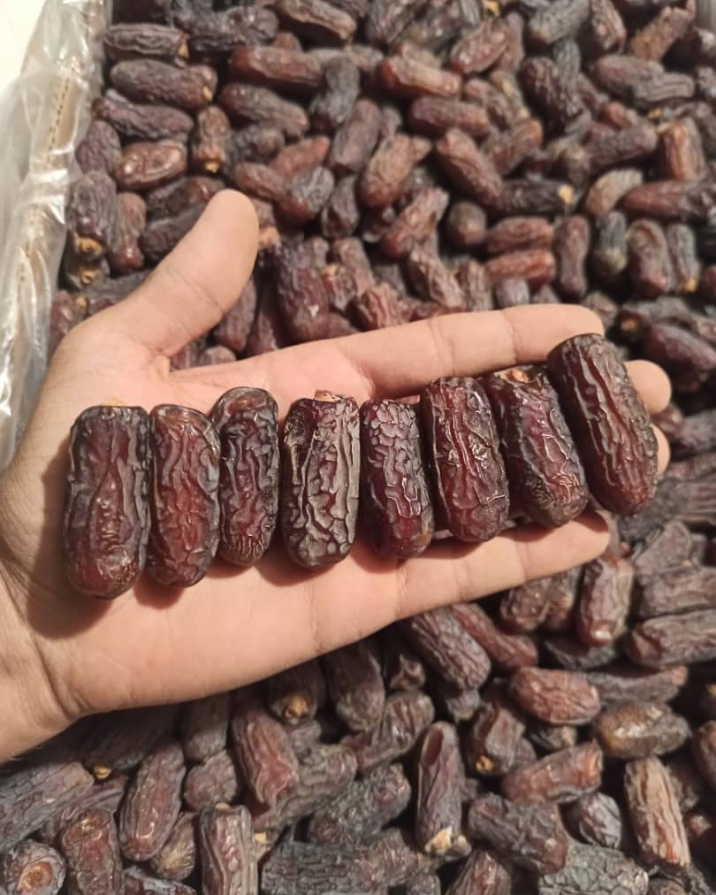 خرید مستقیم خرما پیارم با کیفیت صادراتی