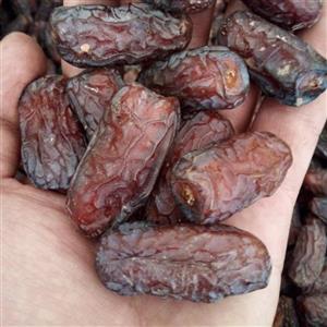 تصویر 2 از خرما قشقایی خاص محصولی عالی جهت مصرف روزانه کنار نوشیدنی های داغ مناسب پذیرایی خانگی