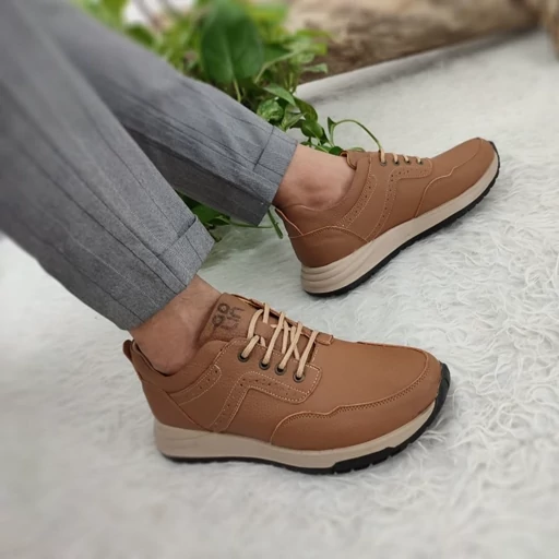 تصویر 2 از کفش چرم مردانه جوان پسند مناسب استایل روزمره