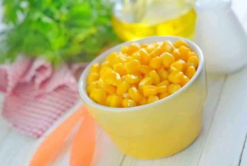 تصویر 1 از کنسرو ذرت خرم دانه های تازه برای پخت آسان