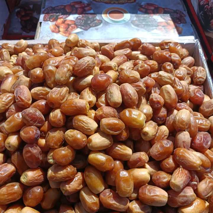 تصویر 1 از بهترین تأمین‌کننده خرما زاهدی در ایران