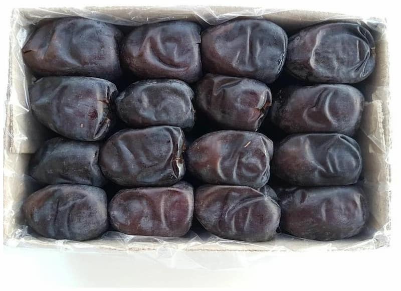 تصویر 1 از خرما مضافتی جعبه ای با بافت نرم و تازه