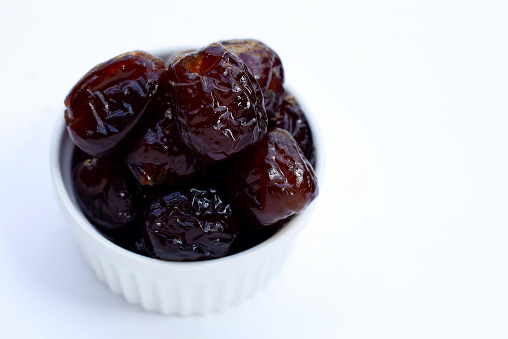 تصویر 2 از خرما مضافتی شیره دار با طعم شیرین و طبیعی