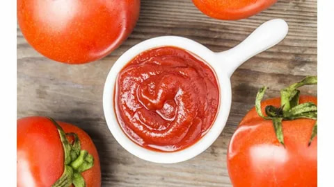 تصویر 4 از رب گوجه فرنگی آتا گزینه ای مناسب برای ایجاد رنگ طبیعی و قوام بهتر در پخت