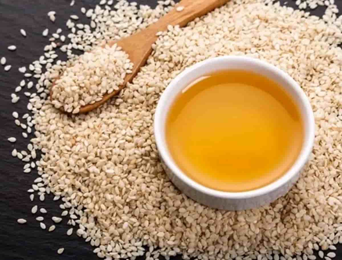 تصویر 2 از روغن کنجد فرابکر عصاره ای ارزشمند از دانه های کنجد
