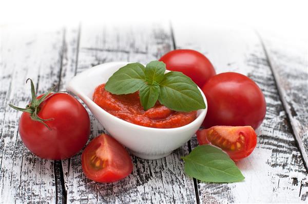 تصویر 3 از رب گوجه فرنگی طراوت با عصاره گوجه فرنگی و طعم متعادل
