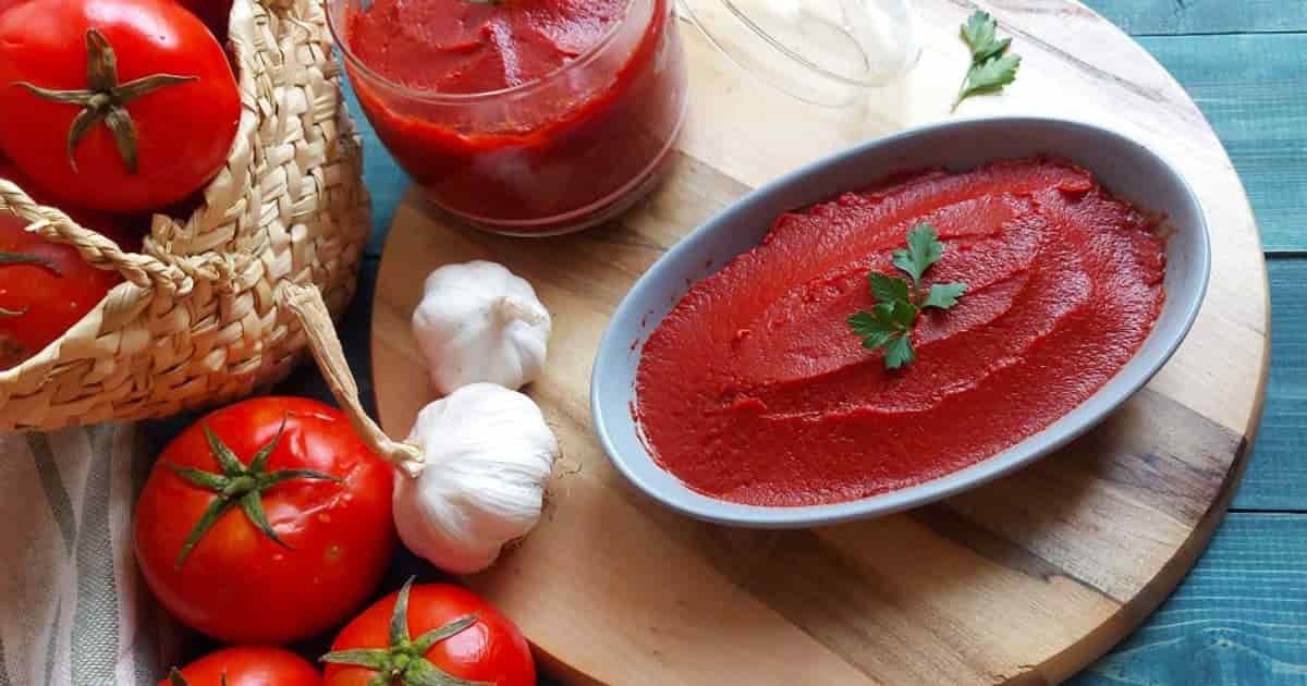 تصویر 4 از رب گوجه فرنگی روژین با غلظت مناسب برای پخت انواع خوراک