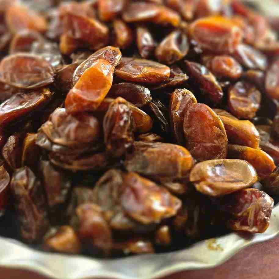 تصویر 3 از خرما زاهدی بدون هسته آماده مصرف روزانه