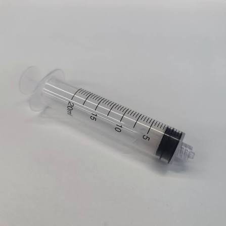تصویر 2 از سرنگ تزریق یکبار مصرف استریل برای مصرف ایمن