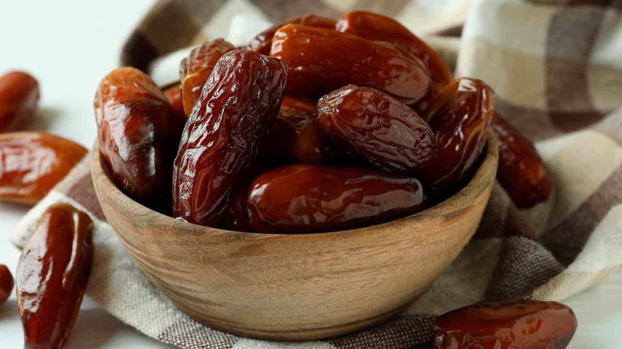 خرما زاهدی شیره دار انتخاب مناسب برای بازار صادرات