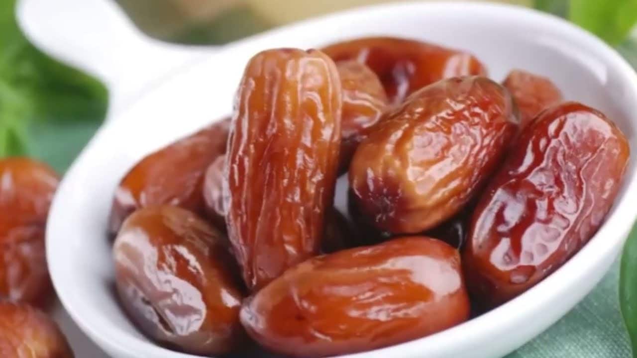 تصویر 3 از خرما زاهدی شیره دار انتخاب مناسب برای بازار صادرات