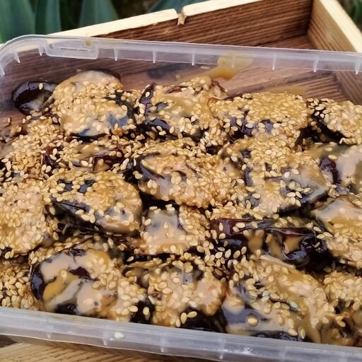 تصویر 1 از خرما ارده بوشهری تهیه شده از خرمای مرغوب محلی