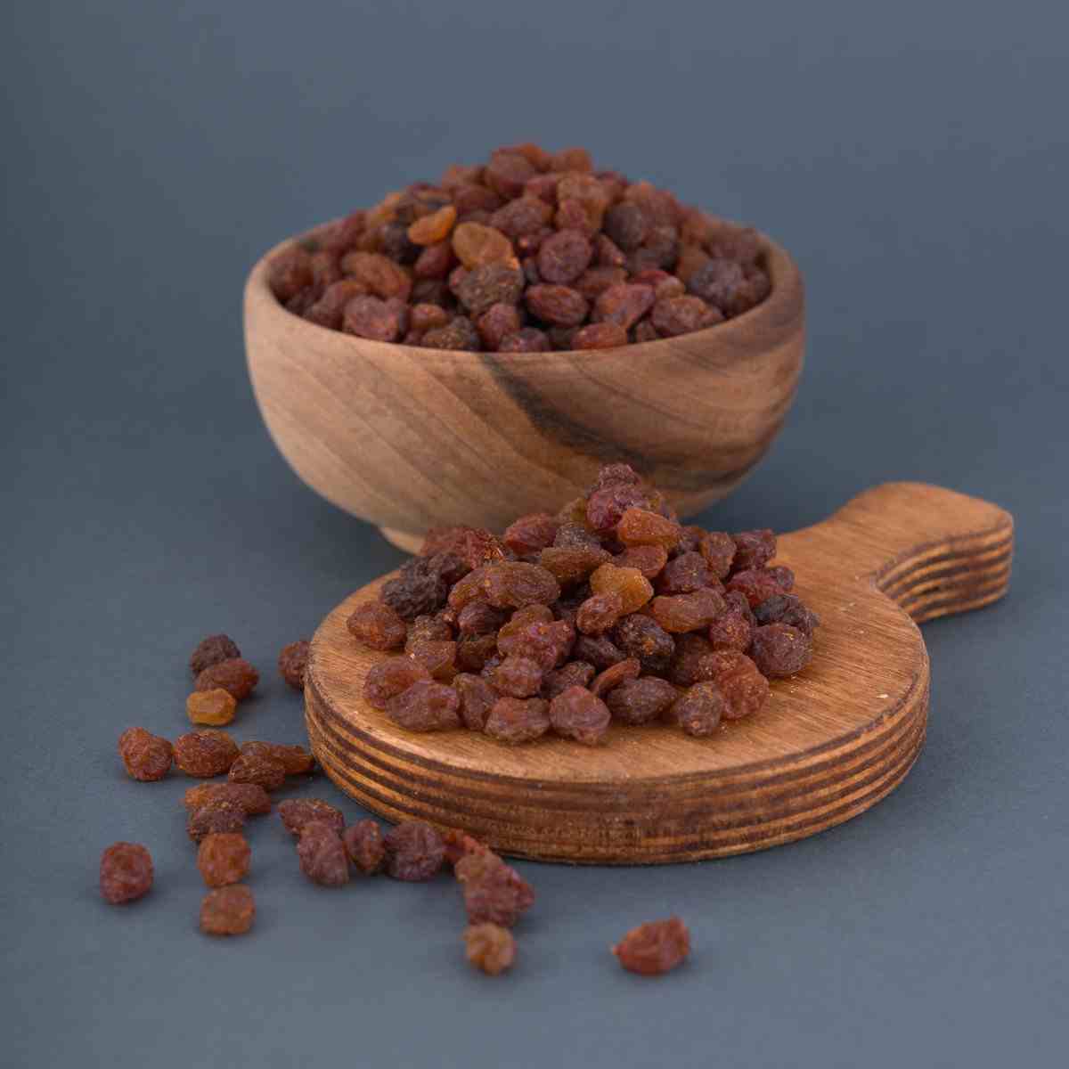 کشمش آفتابی تهیه شده از انگورهای با کیفیت