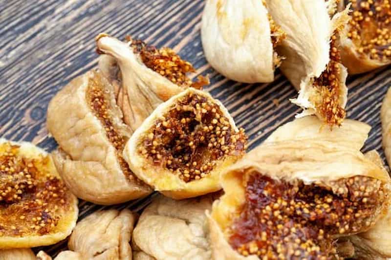 تصویر 4 از انجیر خشک پرک با کیفیت مرغوب مناسب میان وعده های سالم