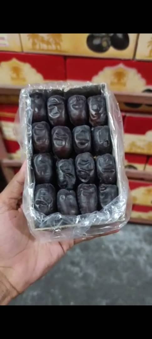 تصویر 1 از فروش انواع خرما مضافتی رطب داخلی صادراتی