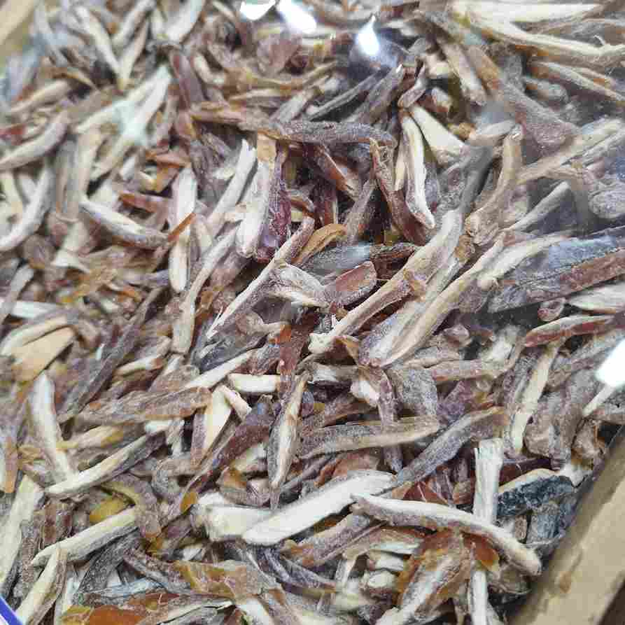 تصویر 1 از چیپس خرما خلالی طبیعی با بافت ترد و دلپذیر