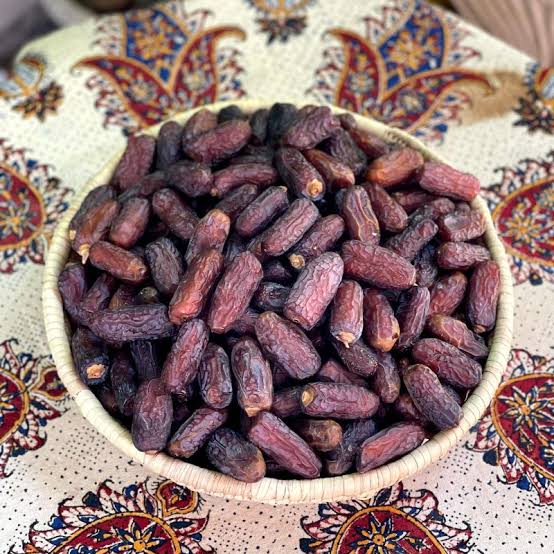 تصویر 1 از خرید خرما پیارم با تضمین کیفیت + قیمت عمده