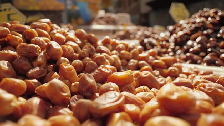 تصویر 1 از خرما زاهدی اهواز با قابلیت نگهداری طولانی و حمل آسان