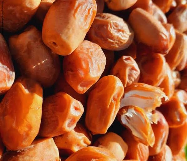 تصویر 2 از خرما زاهدی بدون هسته با آماده سازی بهداشتی و مصرف آسان