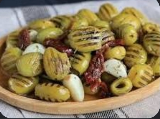 قیمت فروش ویژه + زیتون بی هسته کبابی ۱۰ کیلویی