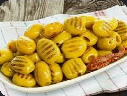 تصویر 2 از قیمت فروش ویژه + زیتون بی هسته کبابی ۱۰ کیلویی