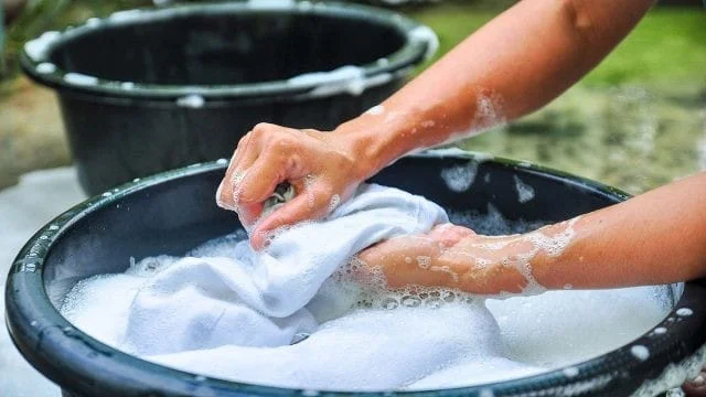 پودر دستی لکه بر مناسب شستشوی انواع پارچه