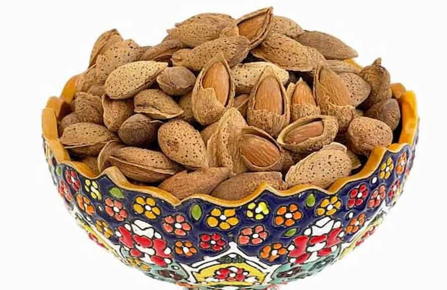 بادام مامایی پوست کاغذی درجه یک مناسب آجیل و صادرات