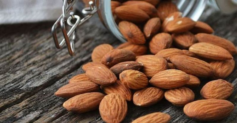 تصویر 1 از بادام مامایی تواضع مرغوب با مغز درشت و تازه