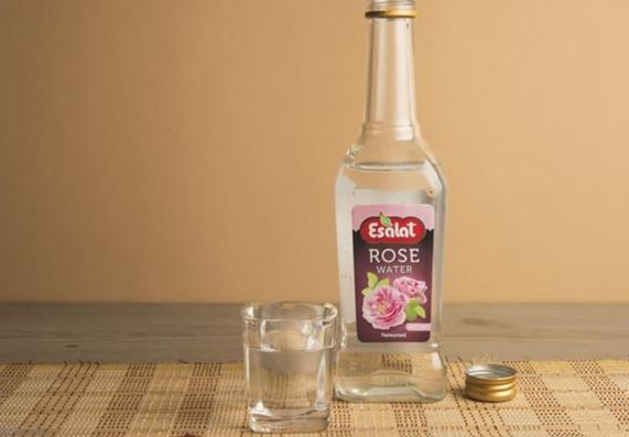 گلاب ممتاز اصالت تهیه شده از گل محمدی مرغوب