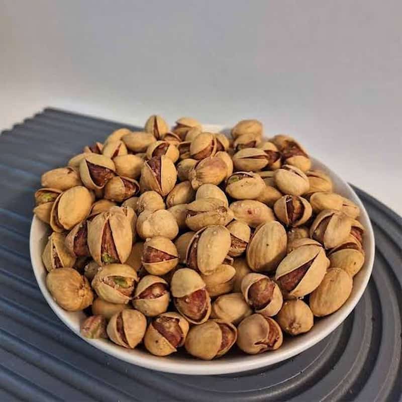 تصویر 2 از پسته اکبری نمکی با طعم دلپذیر و کیفیت عالی