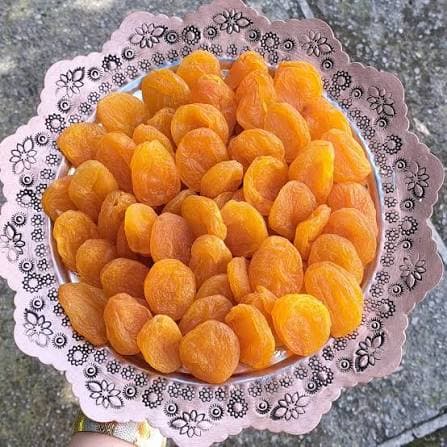 تصویر 1 از قیسی تیزابی نرم تهیه شده از زردآلوهای مرغوب ایرانی