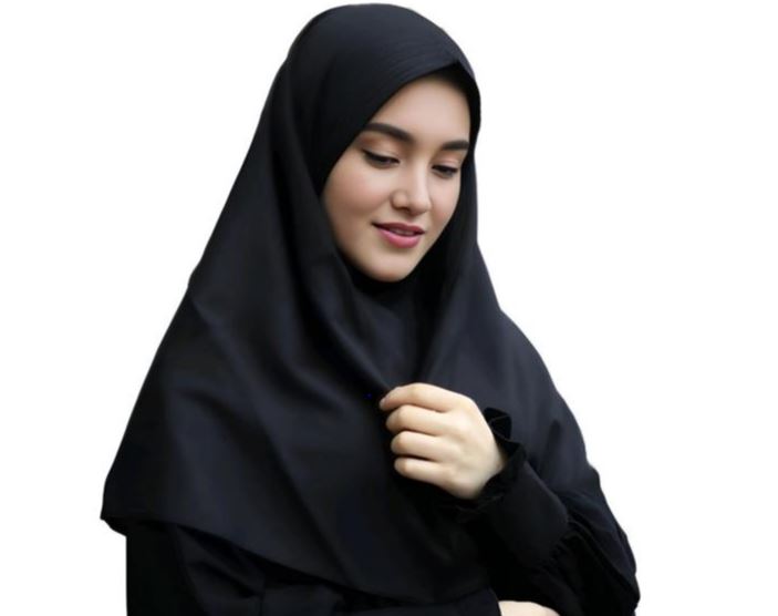 تصویر 3 از مقنعه رنگی کرپ انتخابی مناسب برای محیط های کاری