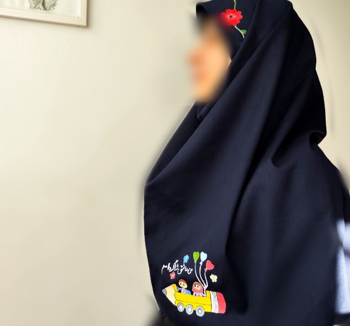 تصویر 3 از مقنعه رنگی معلم انتخابی راحت برای ساعات کاری طولانی